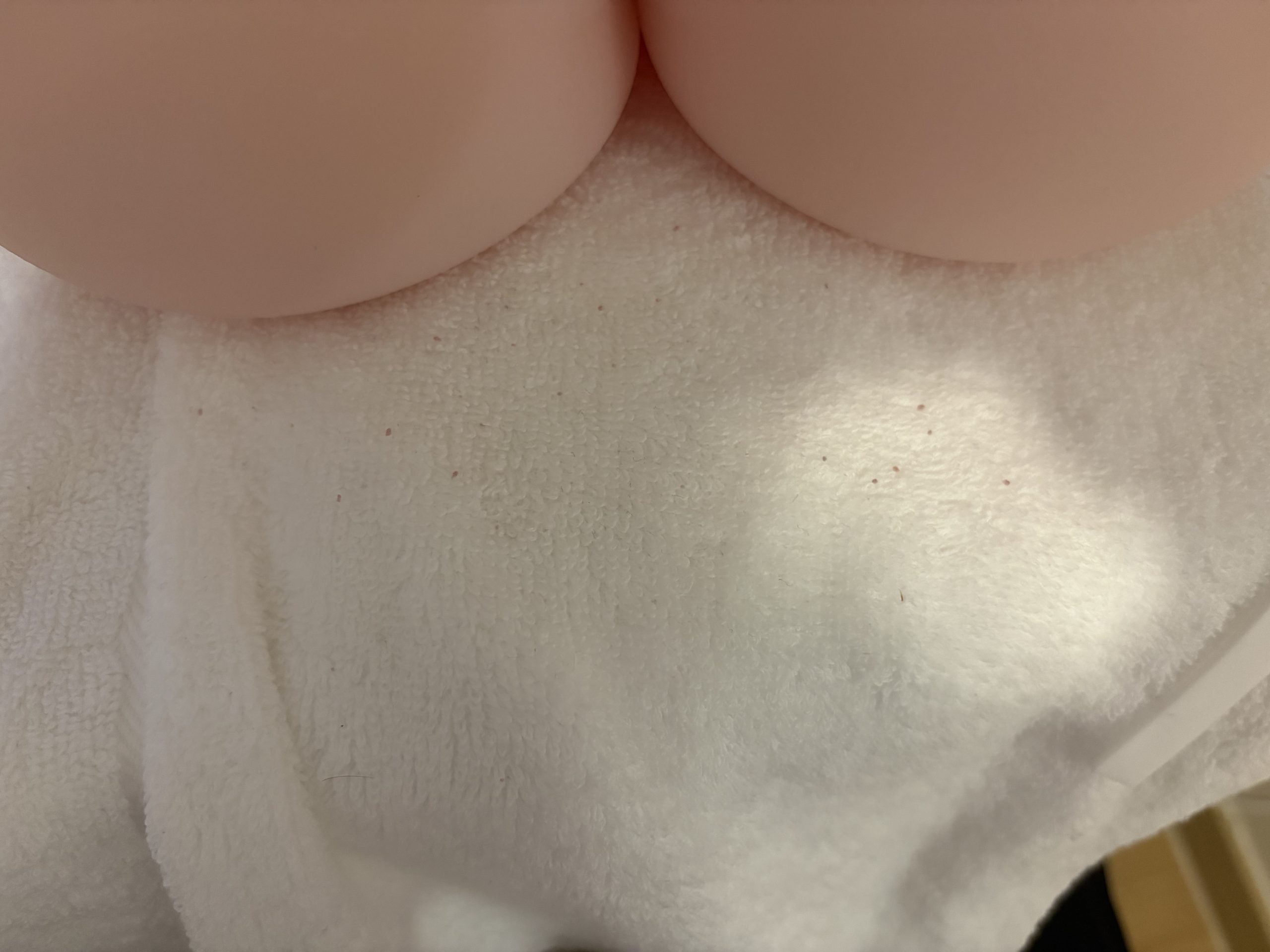 第一次使用后清洗出现碎屑是正常的吗-圣杯大百科